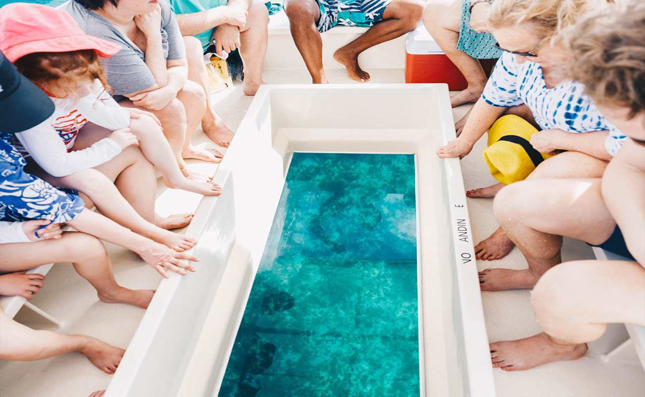 BARCA FONDO DI VETRO NEL MAR ROSSO